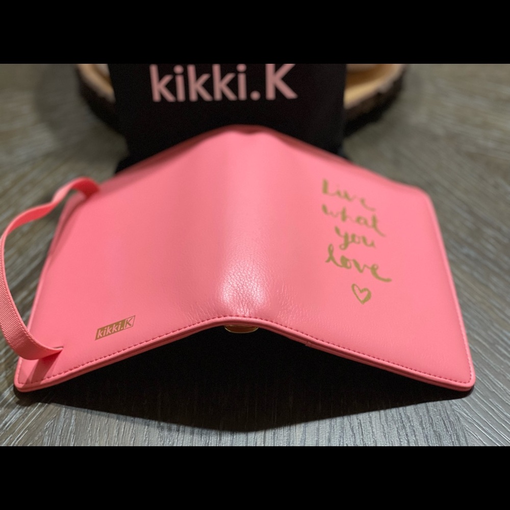 Personal Size Kikki K Planner - Picture 2 of 6